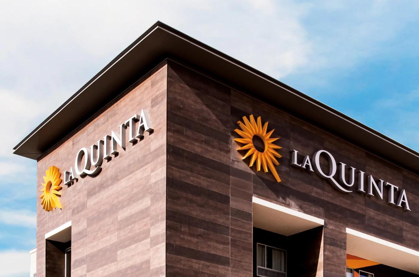 La Quinta Inn & Suites By Wyndham Льюисвилл Экстерьер фото