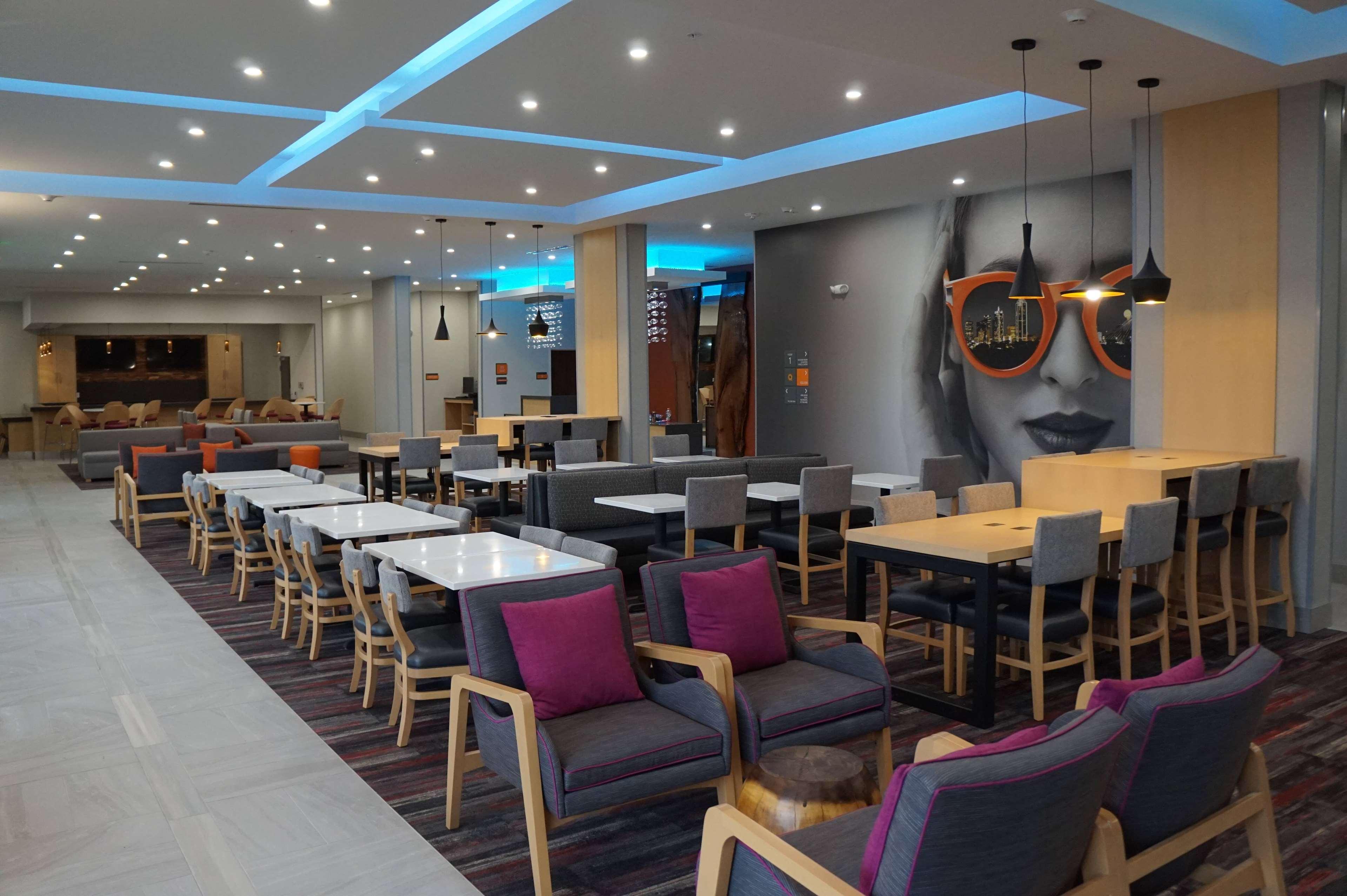 La Quinta Inn & Suites By Wyndham Льюисвилл Экстерьер фото